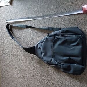 Thirty-one sling bag